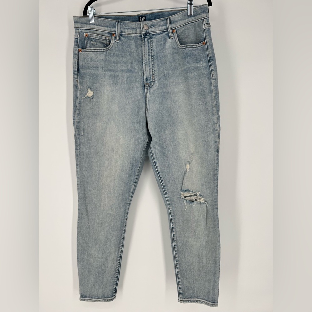 GAP 1969 distressed light-wash‎ skinny ripped jeans